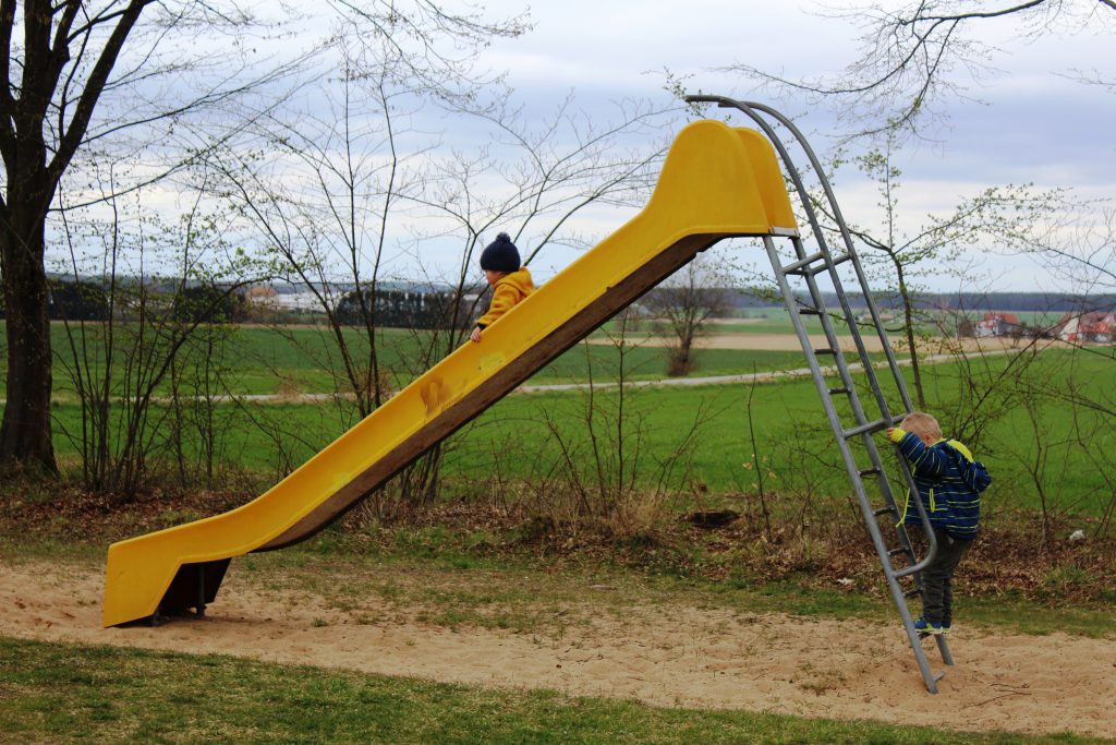 Spielplatz-Tour Weisendorf, Erlebniswandern mit Kindern in Franken, Landkreis ERH